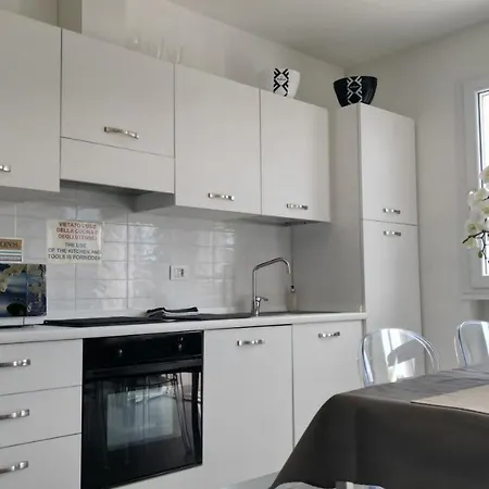 La Brise Guest house 3*